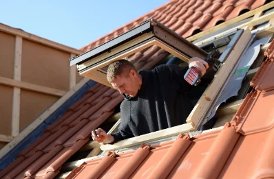 Pose de fenêtres de toit Velux à Chavanoz